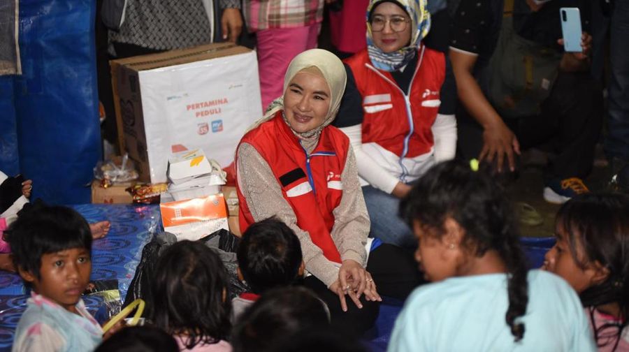 PT Pertamina (Persero) mengunjungi Rumah Sakit Pusat Pertamina (RSPP) untuk melihat korban insiden TBBM Pertamina Plumpang di RSPP, Jakarta, Sabtu, (4/3/23). (Dok: Pertamina)