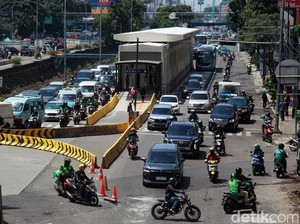 Pramono Kaji Ulang Penerapan Ganjil Genap di Jl Gajah Mada dan Hayam Wuruk