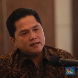 Erick Beberkan Asal Mula Depo BBM Plumpang Diserbu Penduduk