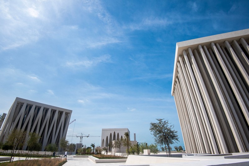 Sinagoga Moses Ben Maimon digambarkan selama tur media di Abrahamic Family House di Abu Dhabi pada 21 Februari 2023. - Uni Emirat Arab telah membuka pusat yang menampung masjid, gereja, dan sinagog resmi pertama di negara itu dengan tujuan untuk mempromosikan koeksistensi antaragama di negara Muslim. (RYAN LIM/AFP via Getty Images)