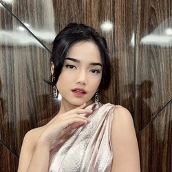 Fuji Ungkap Pindah Lapak ke Shopee Live Karena Banyak Diskon!