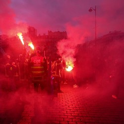 Prancis di Ambang Chaos 'Tak Berujung', Ini Pemicunya
