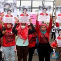 Aksi Para Perempuan Desak RUU Pekerja Rumah Tangga di DPR