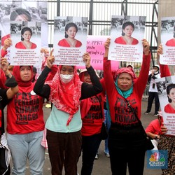 Aksi Para Perempuan Desak RUU Pekerja Rumah Tangga di DPR