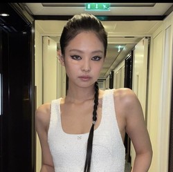 Blinks Heboh, Koper Jennie Diduga Ketinggalan di Soetta!