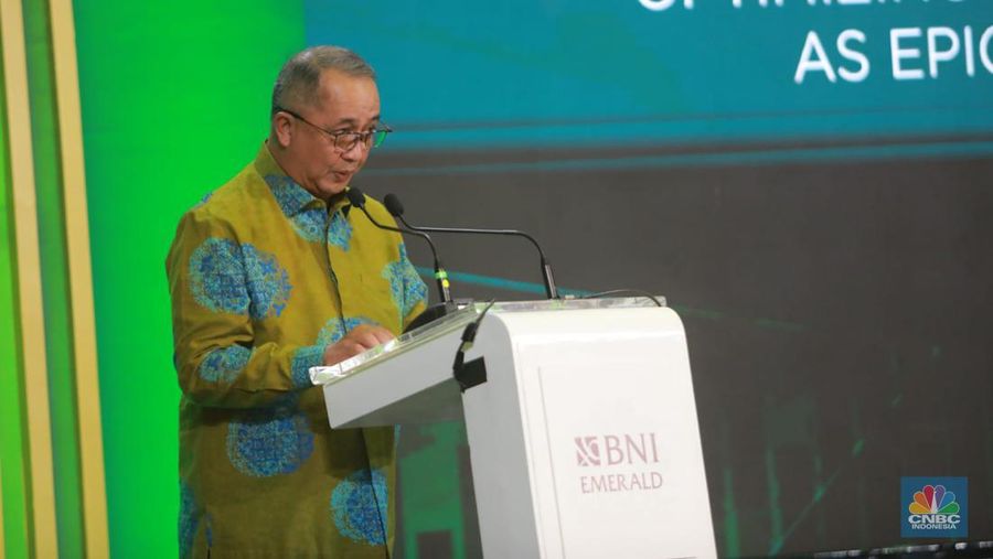 Presiden Direktur Bank Negara Indonesia Royke Tumilaar, dalam BNI Emerald Market Outlook dengan tema 