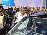 Penjualan Motor-Mobil Tinggi Bikin Jalanan Macet, Benarkah?