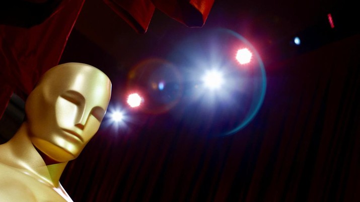 AWARDS-OSCARS/2023 An Oscar statue is seen as preparations continue for the 95th Academy Awards, known as the Oscars, in Hollywood, Los Angeles, California, U.S., March 11, 2023. REUTERS/Eric Gaillard