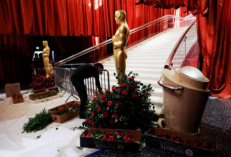 AWARDS-OSCARS/2023 An Oscar statue is seen as preparations continue for the 95th Academy Awards, known as the Oscars, in Hollywood, Los Angeles, California, U.S., March 11, 2023. REUTERS/Eric Gaillard