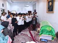 Doa Sholat Jenazah Takbir ke 1, 2, 3, 4 Beserta Rukun dan Niatnya