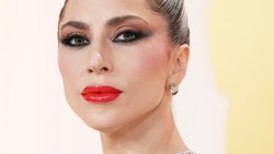 Lady Gaga Sudah Tunangan dengan Michael Polansky, Berencana Segera Menikah