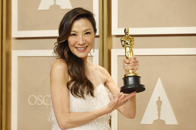 Michelle Yeoh, pemenang penghargaan Aktris Terbaik dalam Peran Utama untuk 