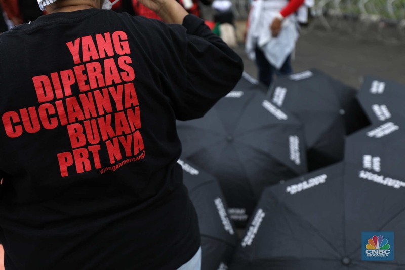 Demo Pengesahan RUU PPRT (CNBC Indonesia/Tri susilo) Demo Pengesahan RUU PPRT (CNBC Indonesia/Tri susilo)