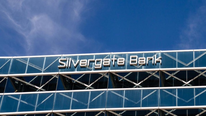 Kantor pusat Silvergate Bank di La Jolla, California, AS, pada Kamis, 9 Maret 2023. Silvergate Capital Corp. berencana menghentikan operasi dan melikuidasi banknya setelah krisis industri kripto melemahkan kekuatan keuangan perusahaan, membuat saham anjlok. (Ariana Drehsler/Bloomberg via Getty Images)