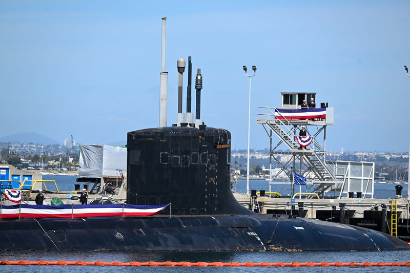 Sebuah kapal selam terlihat selama Presiden AS Joe Biden, Perdana Menteri Rishi Sunak dari Inggris dan Perdana Menteri Anthony Albanese dari Australia pertemuan Kemitraan Australia â Inggris â Amerika Serikat (AUKUS) di Naval Base Point Loma di San Diego, California , Amerika Serikat pada 13 Maret 2023. Sebuah kapal selam terlihat selama Presiden AS Joe Biden, Perdana Menteri Rishi Sunak dari Inggris dan Perdana Menteri Anthony Albanese dari Australia pertemuan Kemitraan Australia â Inggris â Amerika Serikat (AUKUS) di Naval Base Point Loma di San Diego, California , Amerika Serikat pada 13 Maret 2023. (Tayfun Coskun/Anadolu Agency via Getty Images)