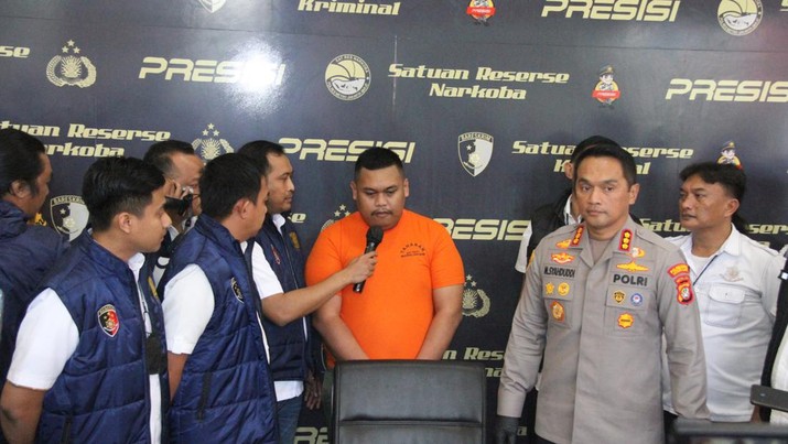 Ajudan Pribadi atau Muhammad Akbar ditangkap terkait kasus penipuan Ajudan Pribadi atau Muhammad Akbar ditangkap terkait kasus penipuan
