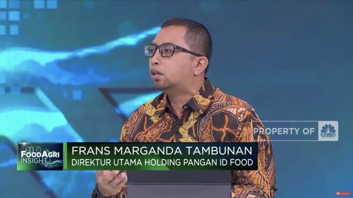Dirut Holding Pangan ID Food, Frans Marganda Tambunan mengungkapkan strategi ID Food dalam mendukung program kestabilan stok dan harga pangan utamanya untuk jenis pangan bergejolak seperti gula pasir Hingga daging dan minyak goreng. Dirut Holding Pangan ID Food, Frans Marganda Tambunan mengungkapkan strategi ID Food dalam mendukung program kestabilan stok dan harga pangan utamanya untuk jenis pangan bergejolak seperti gula pasir Hingga daging dan minyak goreng. (Tangkapan Layar Youtube CNBC Indonesia)