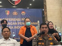 Henry Surya Udah 1,5 Bulan Ditahan, Kok Belum Disidang Juga?