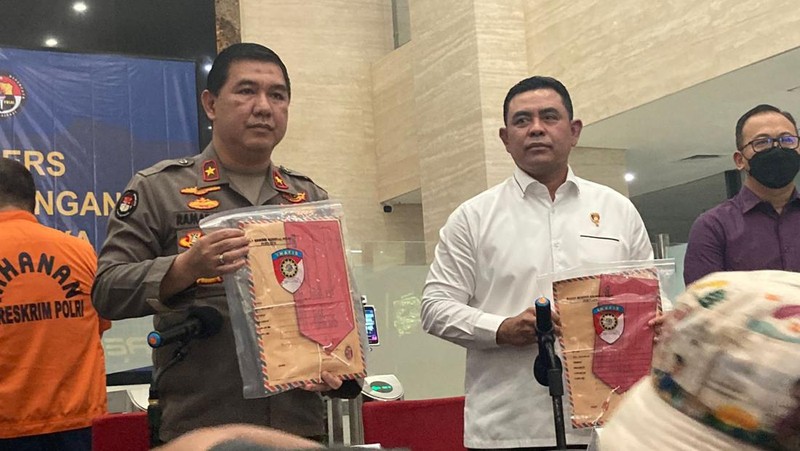 Henry Surya ditangkap Polisi, dok Bareskrim Polri. (Dok. Bareskrim Polri)