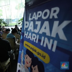 Jelang Deadline Lapor SPT, Kantor Pajak Ramai Didatangi Warga RI
