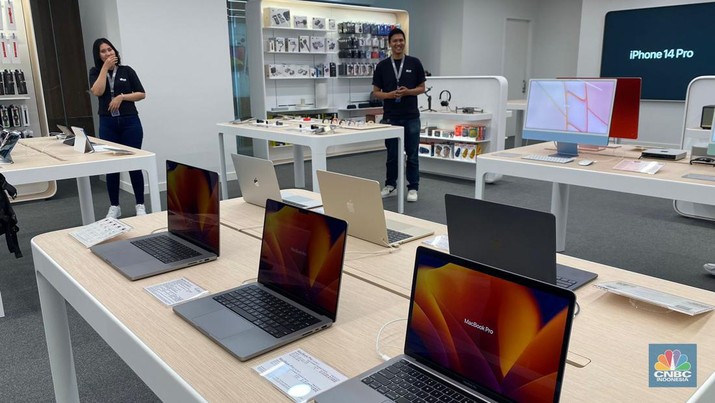 Gerai iBox Apple Premium Partner Pertama di Indonesia (CNBC Indonesia/Novina) Gerai iBox Apple Premium Partner Pertama di Indonesia (CNBC Indonesia/Novina)