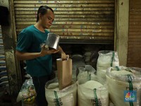 Jelang Ramadhan, Harga Beras Kompak Naik di Pasaran