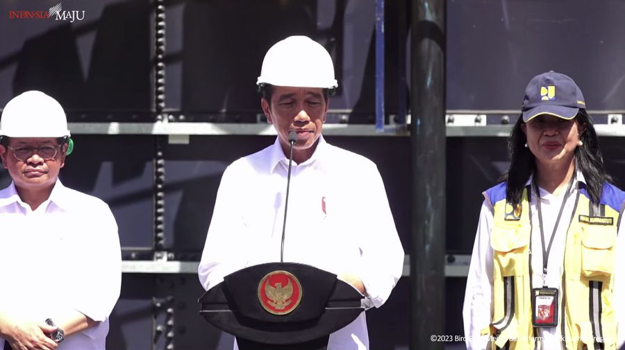 Presiden Jokowi Resmikan Sistem Penyediaan Air Minum Banjarbakula, Banjarbaru, 17 Maret 2023