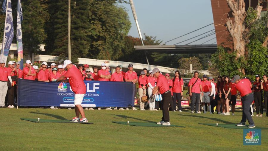Masih menjadi salah satu rangkaian edisi Economic Outlook, CNBC Indonesia menggelar event golf bertajuk CNBC Indonesia Golf Economic Outlook Edition yang diselenggarakan pada Sabtu, (18/3) di Pondok Indah Golf. (CNBC Indonesia/ Muhammad Sabki)