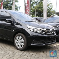 Penjualan Mobil Diramal Melempem Tahun Depan, Kenapa?
