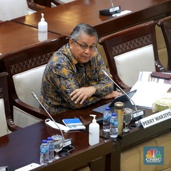 Dites DPR, Perry Warjiyo Buka Suara Soal Tantangan Ekonomi RI