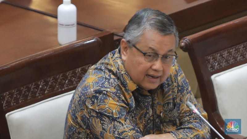 Fit and proper test Perry Warjiyo sebagai Calon Gubernur Bank Indonesia (BI) di Komisi XI DPR, Senin (20/3/2023). (CNBC Indonesia/Muhammad Sabki)