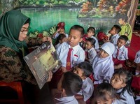 Pendidikan Anak Bikin Miskin? Ikuti Cara Ini Biar Gak Ngutang