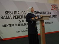 Menaker Beri 7 Pesan 'Cinta' Untuk Pekerja Migran di Malaysia