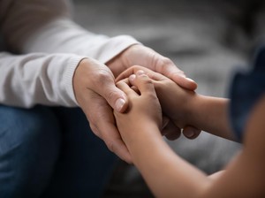 Kenali Fase hingga Penyebab Tindakan Self-Harm