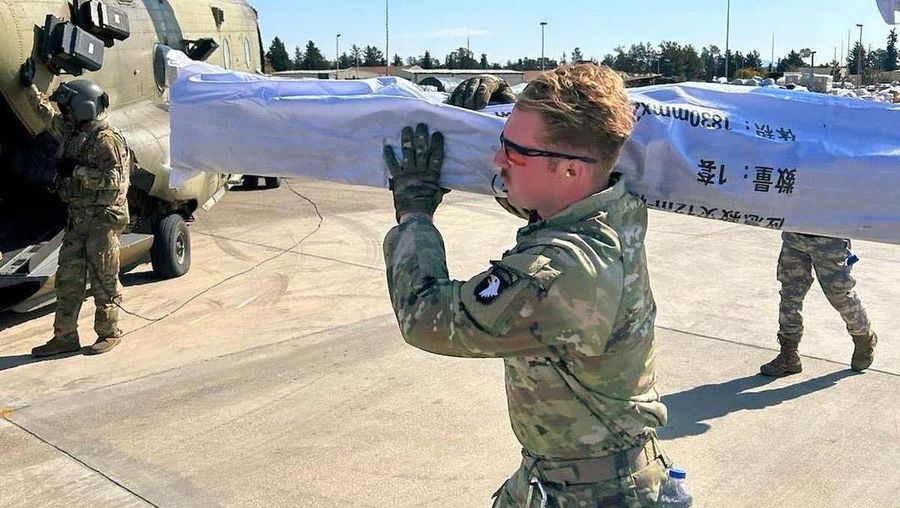 Prajurit Serangan Pertama terus bekerja untuk mendukung USAID - Badan Pembangunan Internasional AS dan upaya bantuan Turki bagi mereka yang terkena dampak gempa bumi di Türkiye. (Instagram @USARMY)