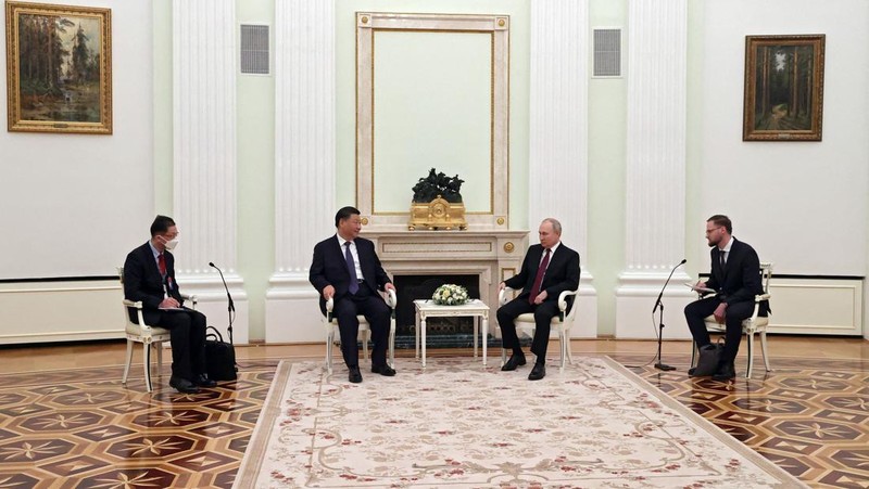 Russian President Vladimir Putin meets with China's President Xi Jinping at the Kremlin in Moscow on March 20, 2023. (Photo by Sergei KARPUKHIN / SPUTNIK / AFP)