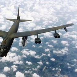 Ngeri PD 3 Jadi Kenyataan, Pengebom AS Nekat Dekati Rusia
