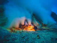 5 Fakta-Fakta Turis China yang Tewas Jatuh ke Kawah Ijen