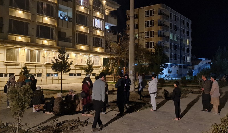 Gempa kuat menguncang Afghanistan bagian Timur, Selasa (21/3/2023) malam waktu setempat. (AP/Naveed Ali)
