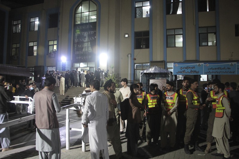 Gempa kuat menguncang Afghanistan bagian Timur, Selasa (21/3/2023) malam waktu setempat. (AP/Naveed Ali) Gempa kuat menguncang Afghanistan bagian Timur, Selasa (21/3/2023) malam waktu setempat. (AP/Naveed Ali)