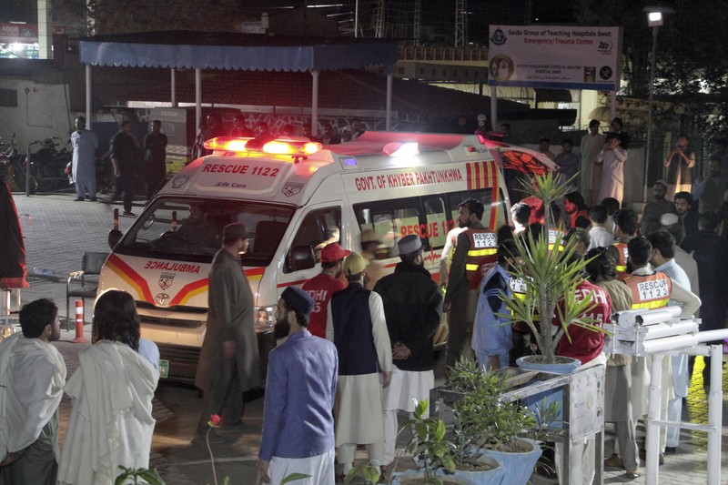 Gempa kuat menguncang Afghanistan bagian Timur, Selasa (21/3/2023) malam waktu setempat. (AP/Naveed Ali) Gempa kuat menguncang Afghanistan bagian Timur, Selasa (21/3/2023) malam waktu setempat. (AP/Naveed Ali)