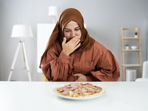 Seharian Puasa Kok Berat Badan Malah Naik? Dokter Ungkap Penyebabnya