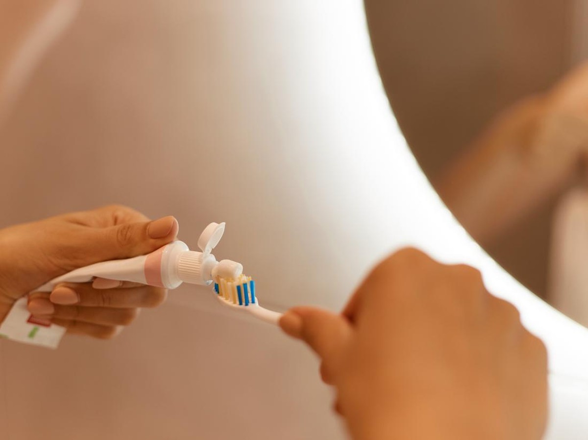 Dampak Lingkungan Sikat Gigi Plastik dan Krisis Limbah Global