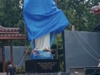 Awal-Mula Patung Bunda Maria di Kulon Progo Ditutup Terpal