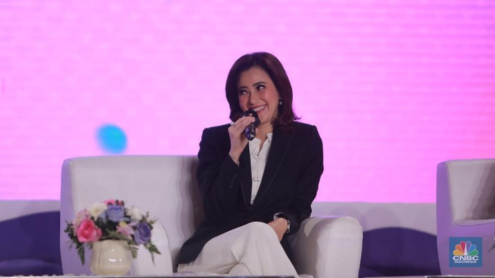 Alexandra Askandar Wakil Direktur Utama PT Bank Mandiri (Persero) Tbk dalam acara Alexandra Askandar Wakil Direktur Utama PT Bank Mandiri (Persero) Tbk dalam acara