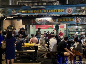 5 Kuliner Legendaris Bandung yang Buka hingga Subuh