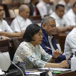Cek Fakta, Sri Mulyani Sebut Dominasi Dolar Luntur