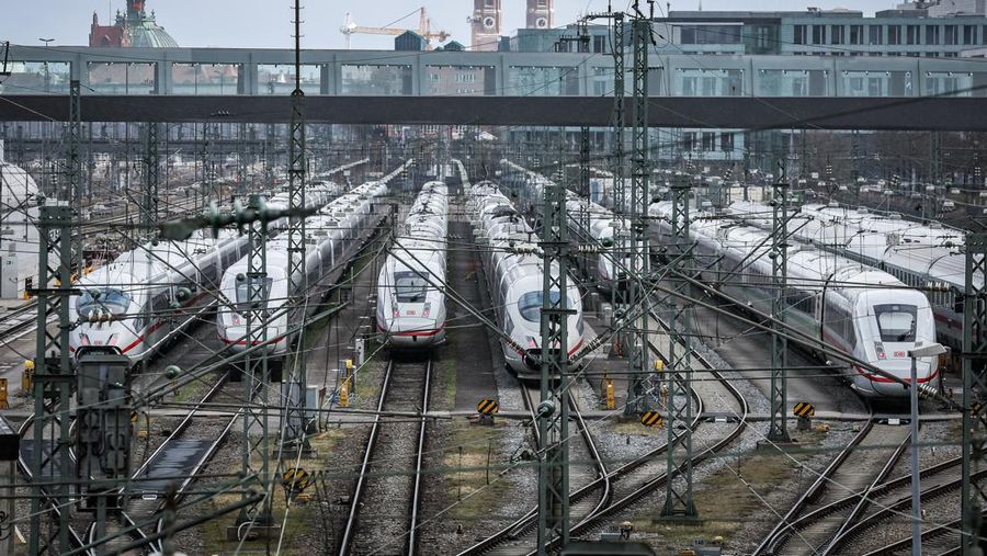 BERLIN, GERMANY - MARCH 27: Board for following trains stands empty at the main train station (Hauptbahnhof) during a nationwide strike on March 27, 2023 in Berlin, Germany. Air travel and long distance rail service have mostly been shut down across Germany today. Labour unions representing over two million public sector employees are pushing for steep wage hikes due to the current high level of inflation.  (Photo by Maja Hitij/Getty Images)