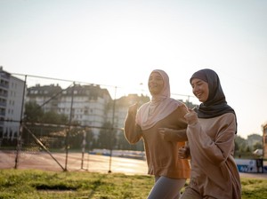 7 Referensi Olahraga Saat Puasa