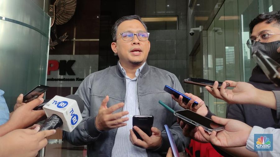 Kabag Pemberitaan KPK Ali Fikri di Gedung KPK, Jakarta. (CNBC Indonesia/Verda Nano Setiawan)